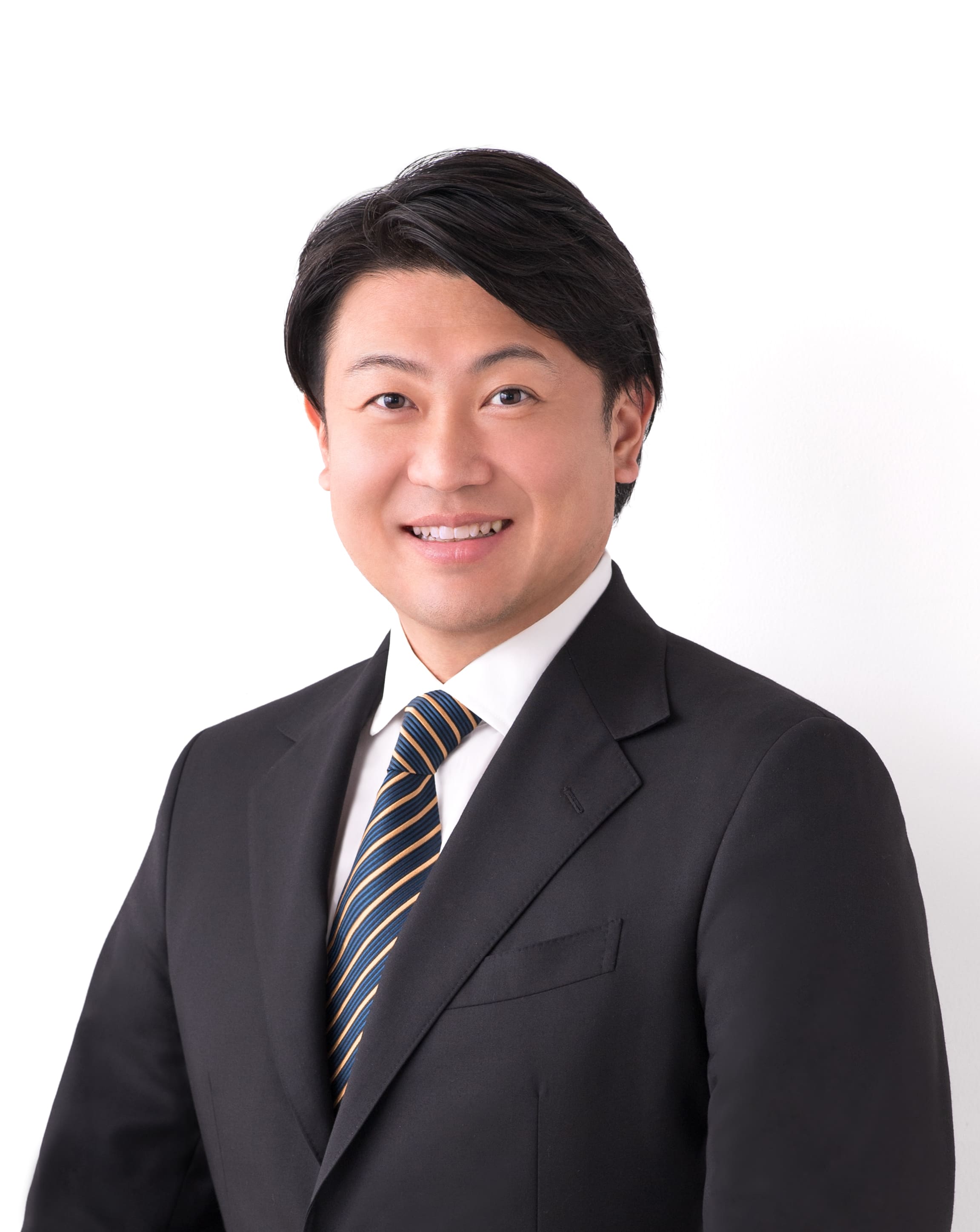 足立剛也